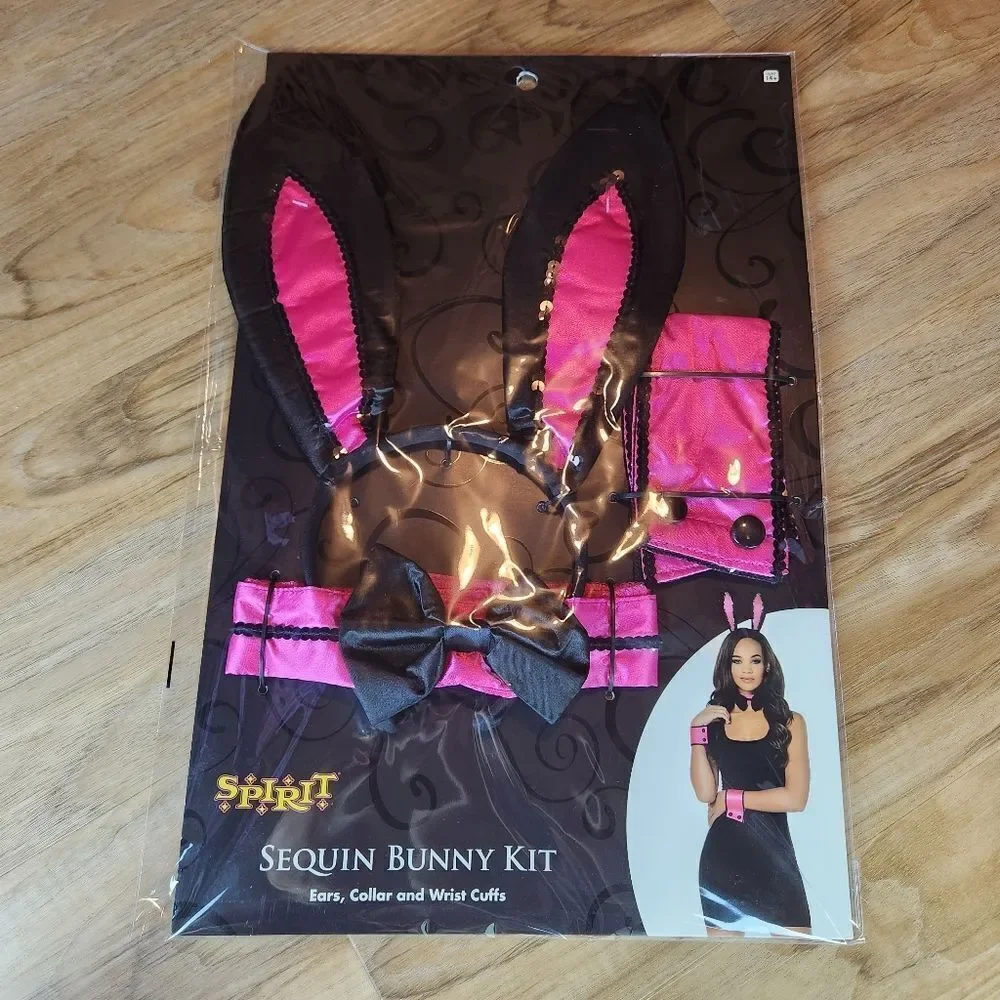 🔸️NIB Spirit Hot Pink & Black Sequined Playboy Bunny Costume Kit - Picture 3 of 12